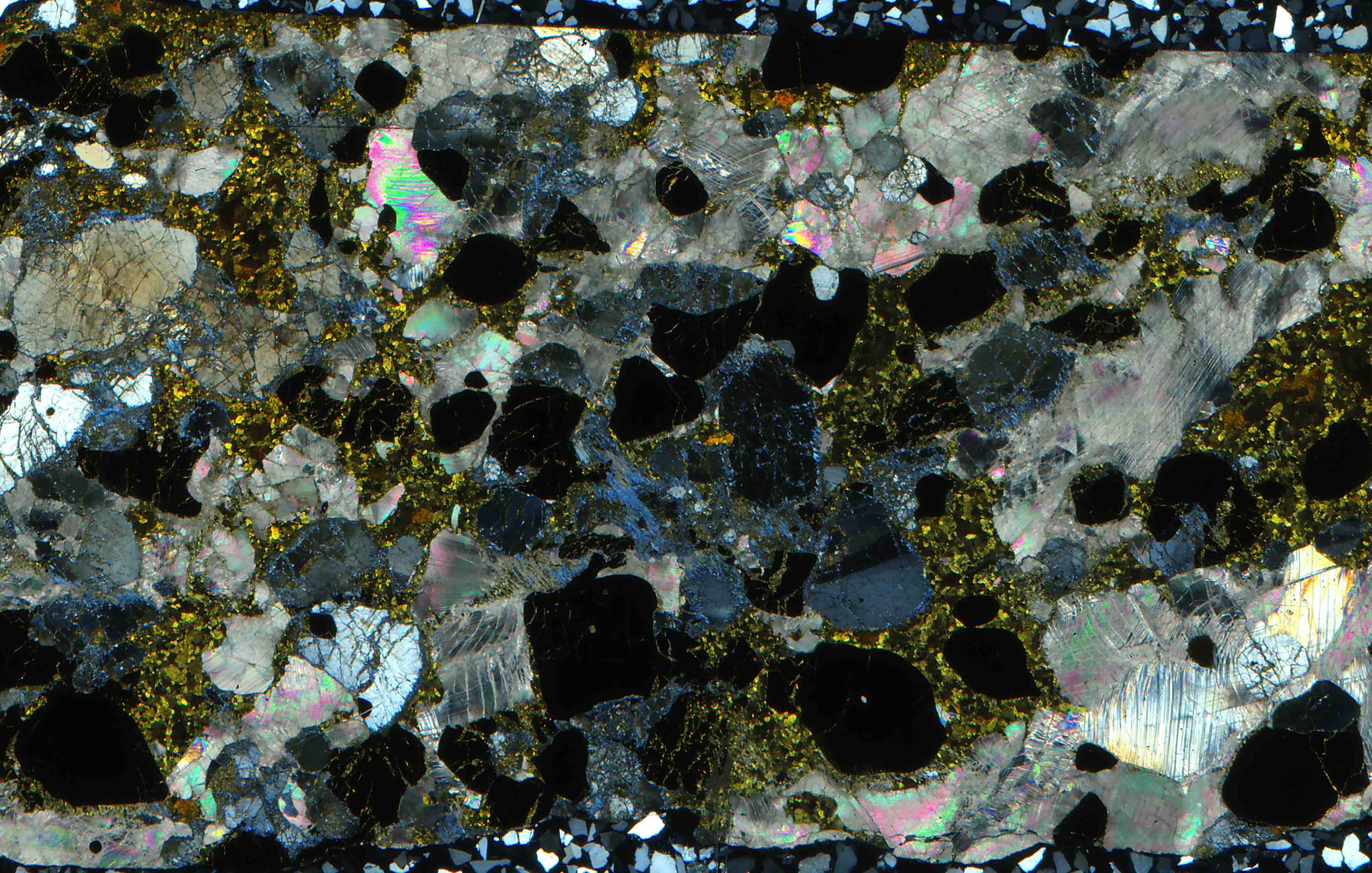 zincite willemite franklinite and gageite in thin section