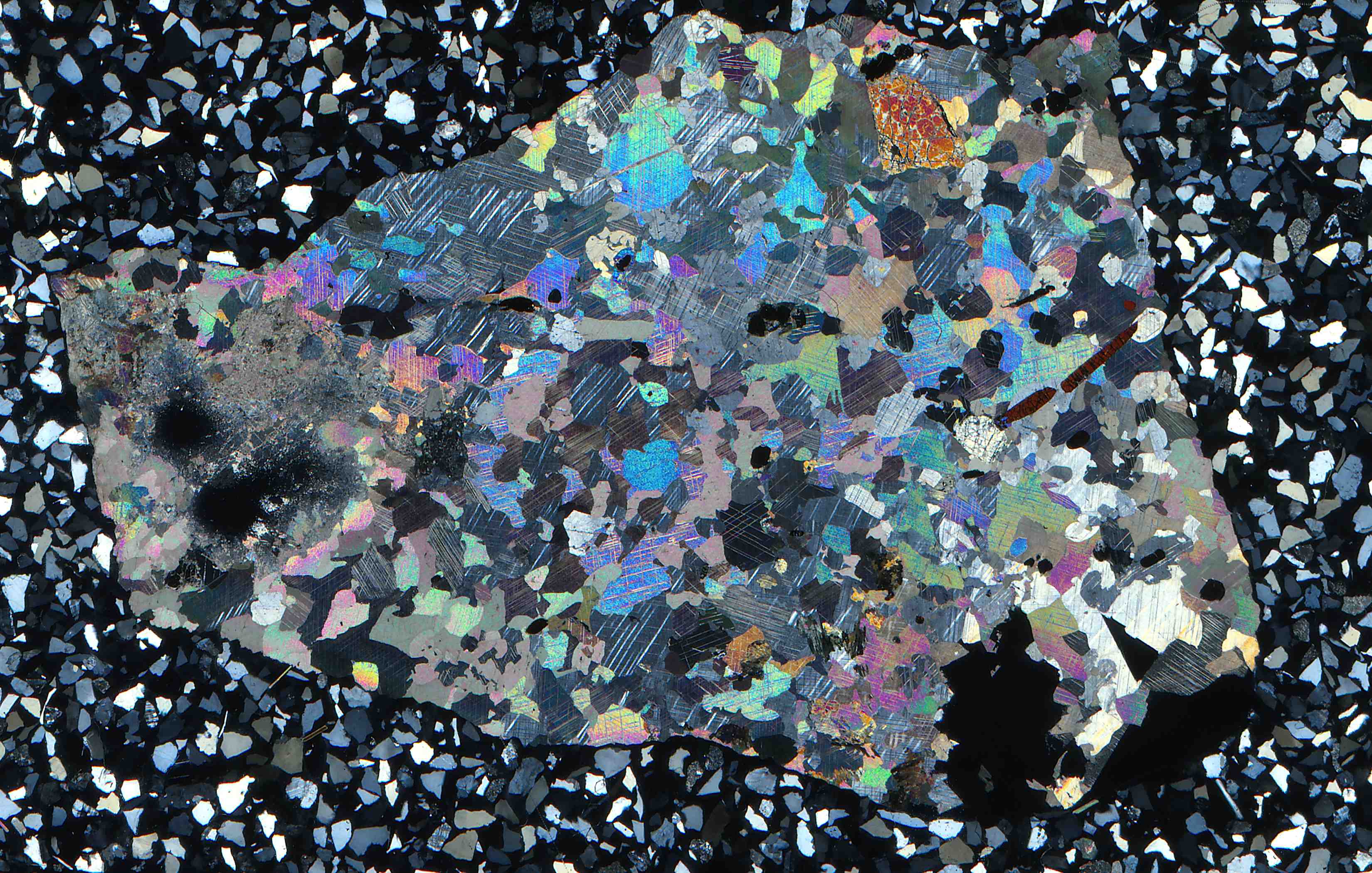 Edenville New York warwickite marble in thin section