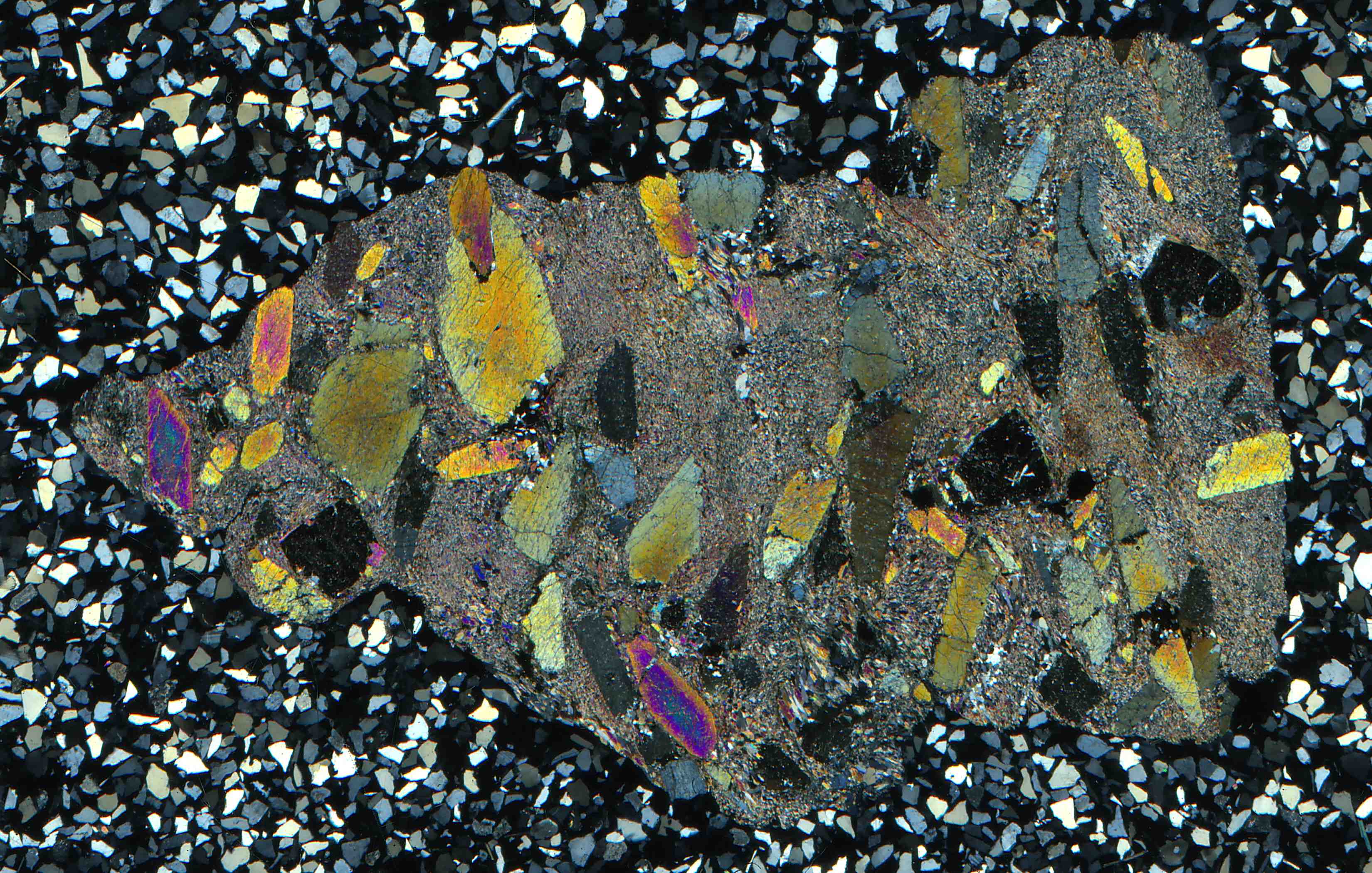 Kiona Bay Greece glaucophane and epidote blueschist in thin section