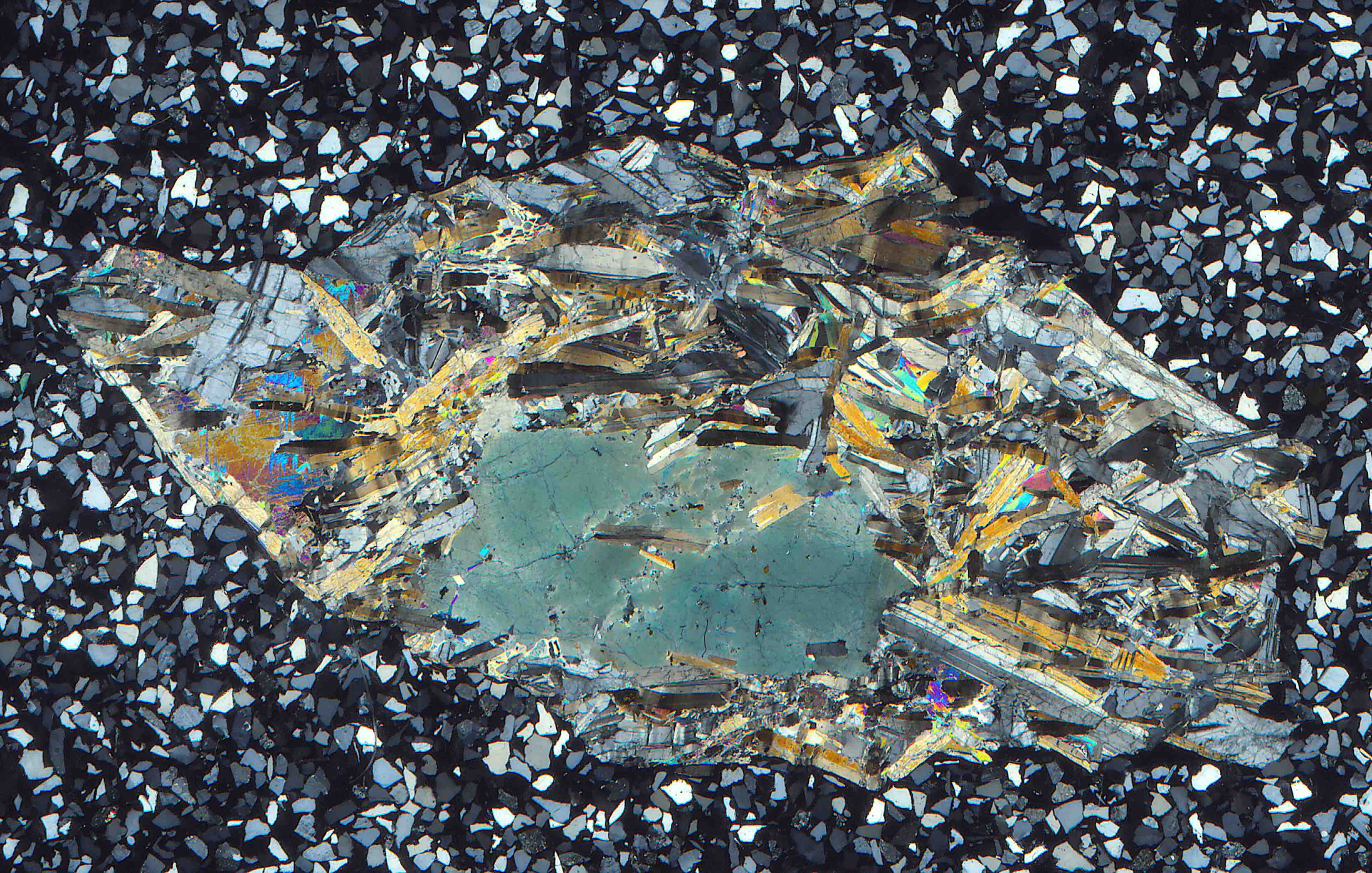 lazulite in thin section from Mama River Russia