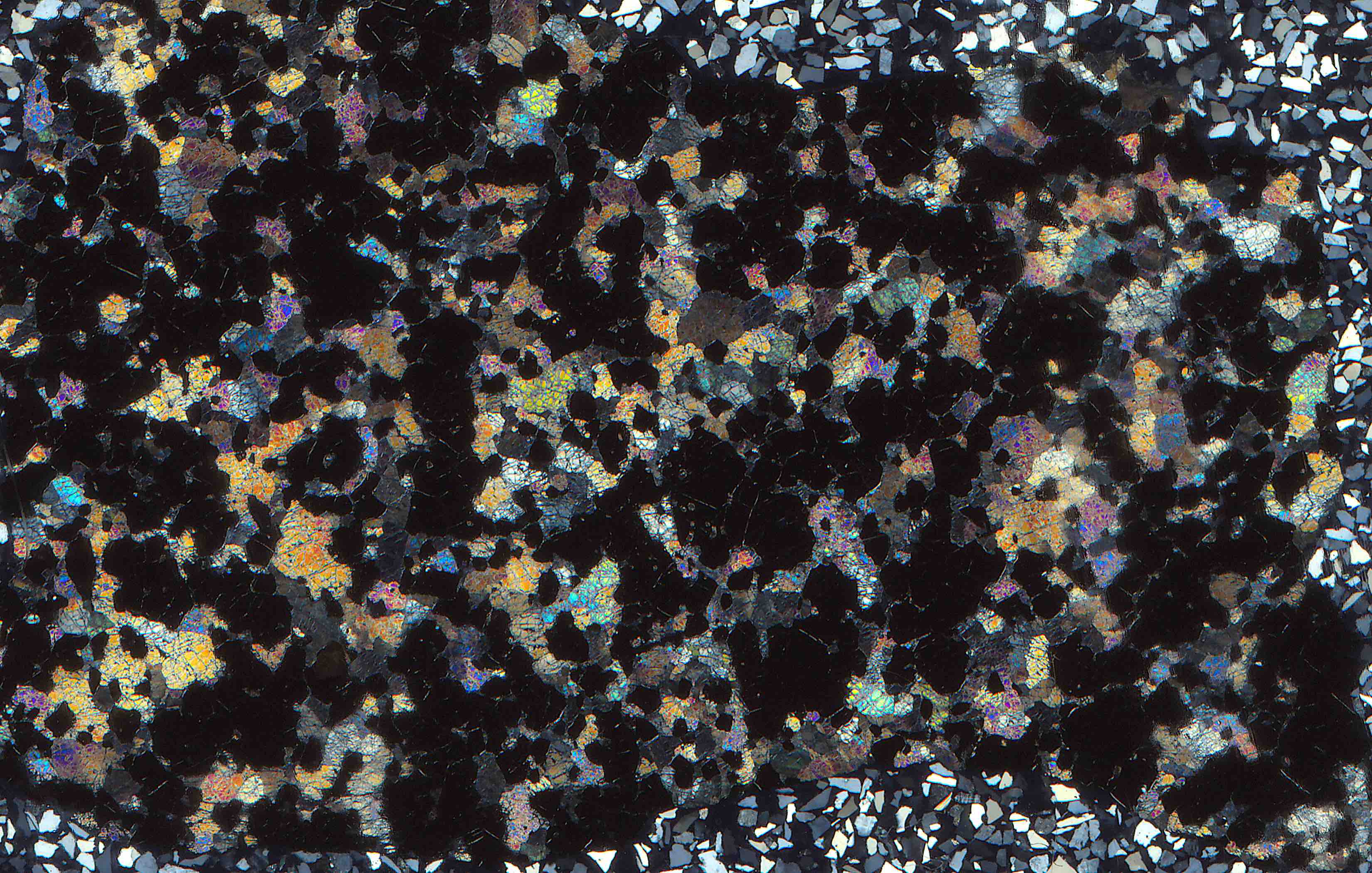 olivine and chromite in thin section from Kiev Ukraine